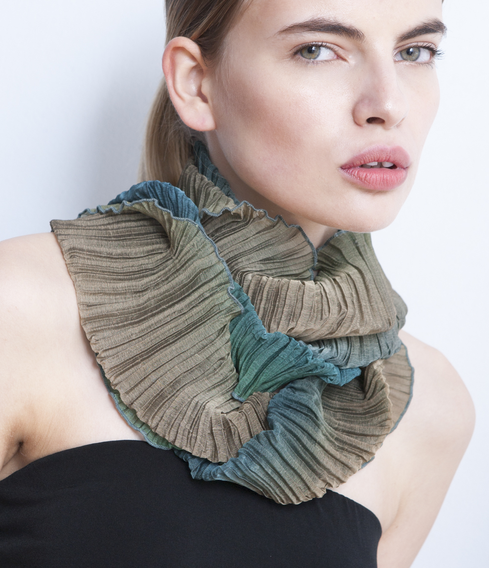 Sculptural pleated scarf.JPG