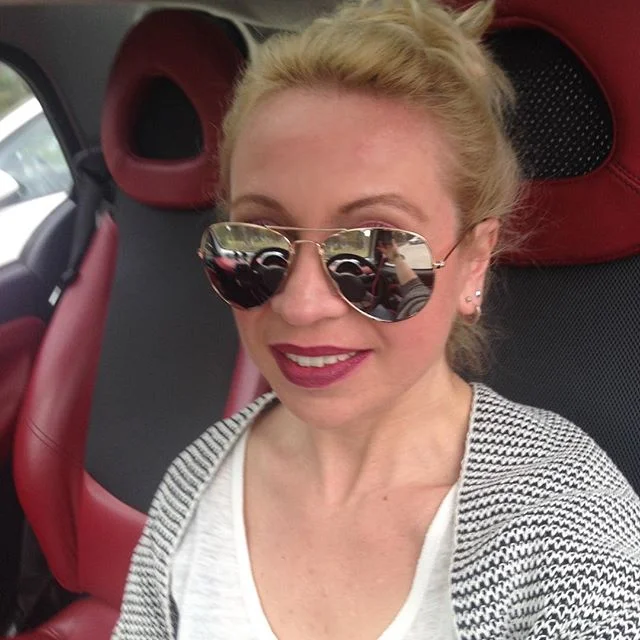 #Sunny🔆#sumner #mood.. #happy #weekend!  in #cherry #lipstick #summermood#cherrylips#updo#hair#mylook#selfie#car#sunnies#shades#look#style#blogger#vickysstylecom#tgif#fotd#instastyle#face#fashion