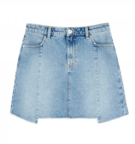 Η νέα collection της Bershka φέρνει δυναμικά το denim για το Φθινόπωρο/Χειμώνα 2016