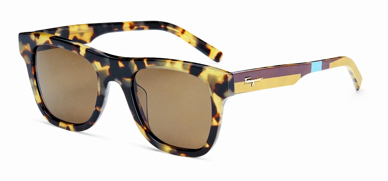 SF824S_206_00 (1280x598).jpg