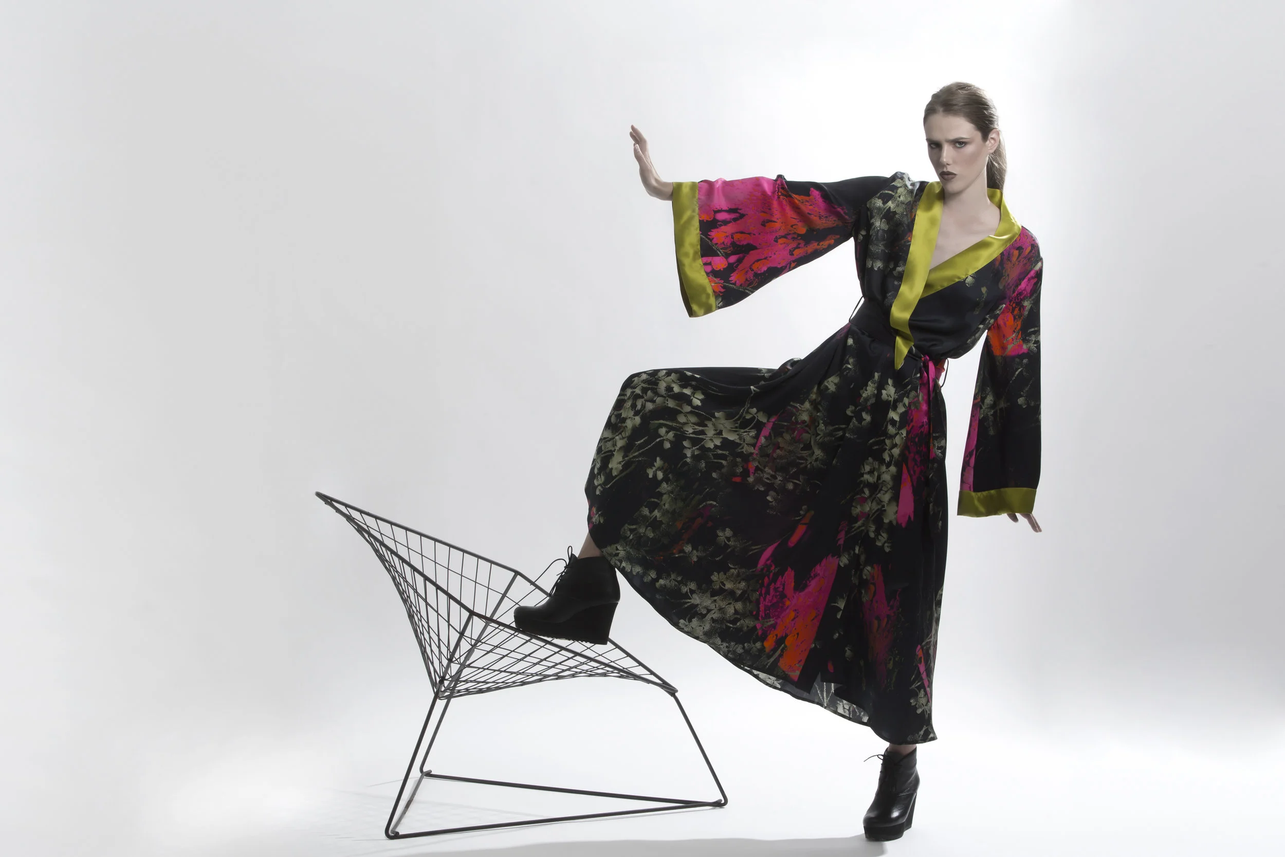 Η νέα μεταξωτή συλλογή AW16 του Ελληνικού επιτυχημένου brand “ROSES ARE RED” !