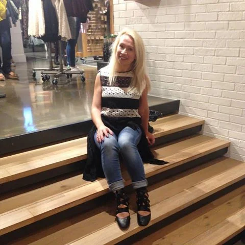 @americaneaglegr #Ermou #store #opening #party! #WeAllCan#aeoermouopening#AEOParty#athens#fashion#style#blogger#vickysstylecom