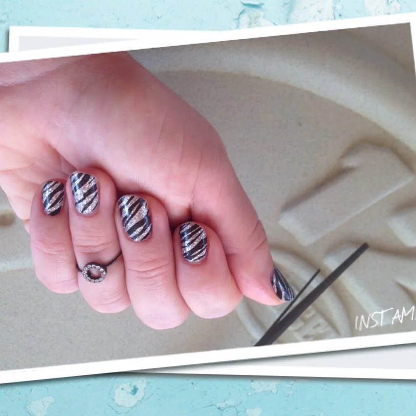 #Time to get #sparkling! #nails#mynails#sparkle#silver#black#patches#nailpatch#sephora#nailart#naildesigns#style#blogger#vickysstylecom