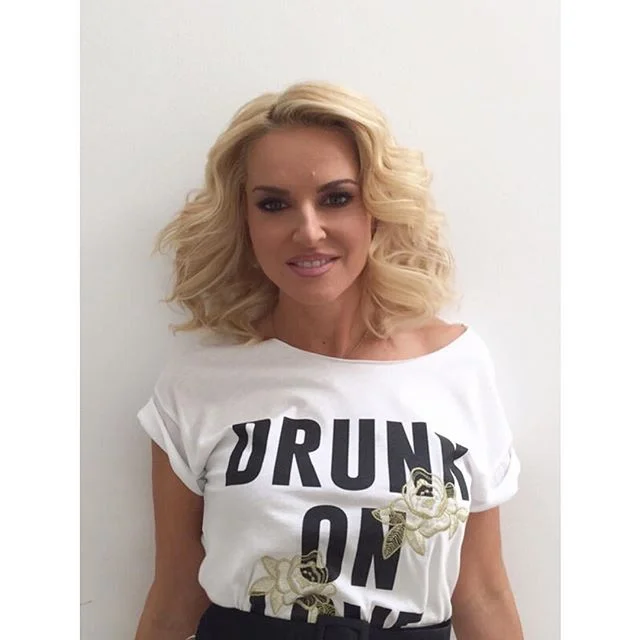 Το “Metalic Look” της Μαρίας Μπεκατώρου!