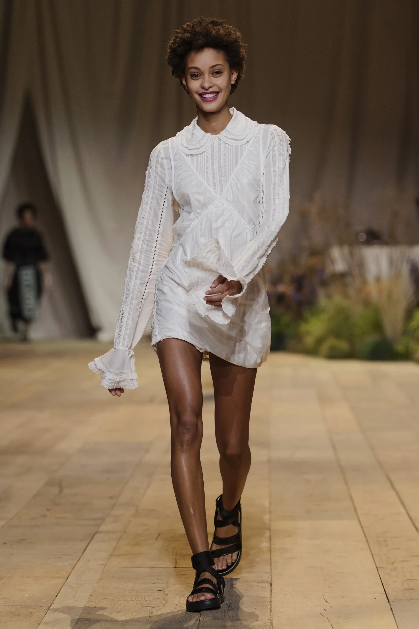 17-hm-studio-ss17-runway-samile-bermannelli (1333x2000).jpg