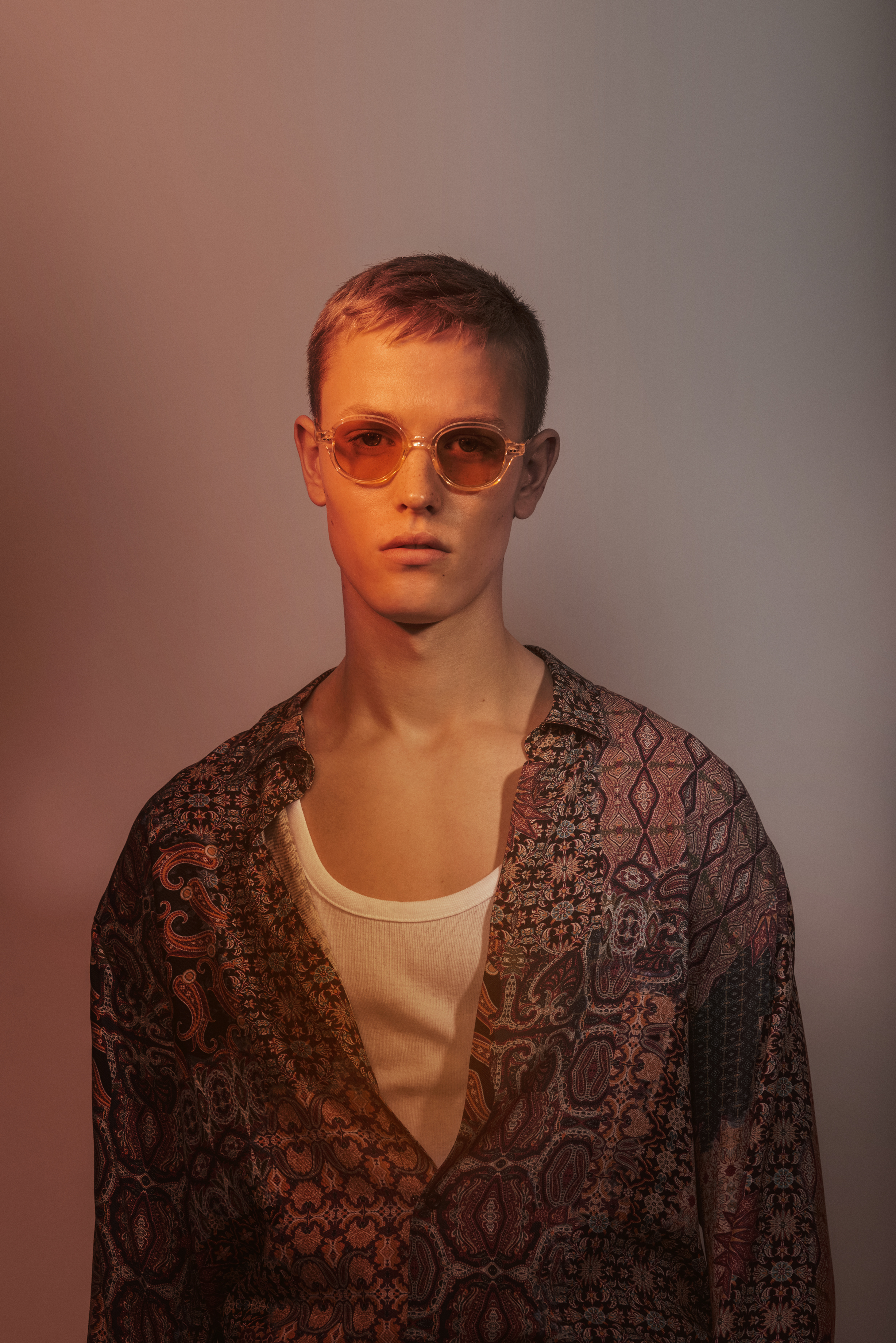 LR1131_EP_KALEOS_EYEWEAR_Untitled Session112243_F4.jpg