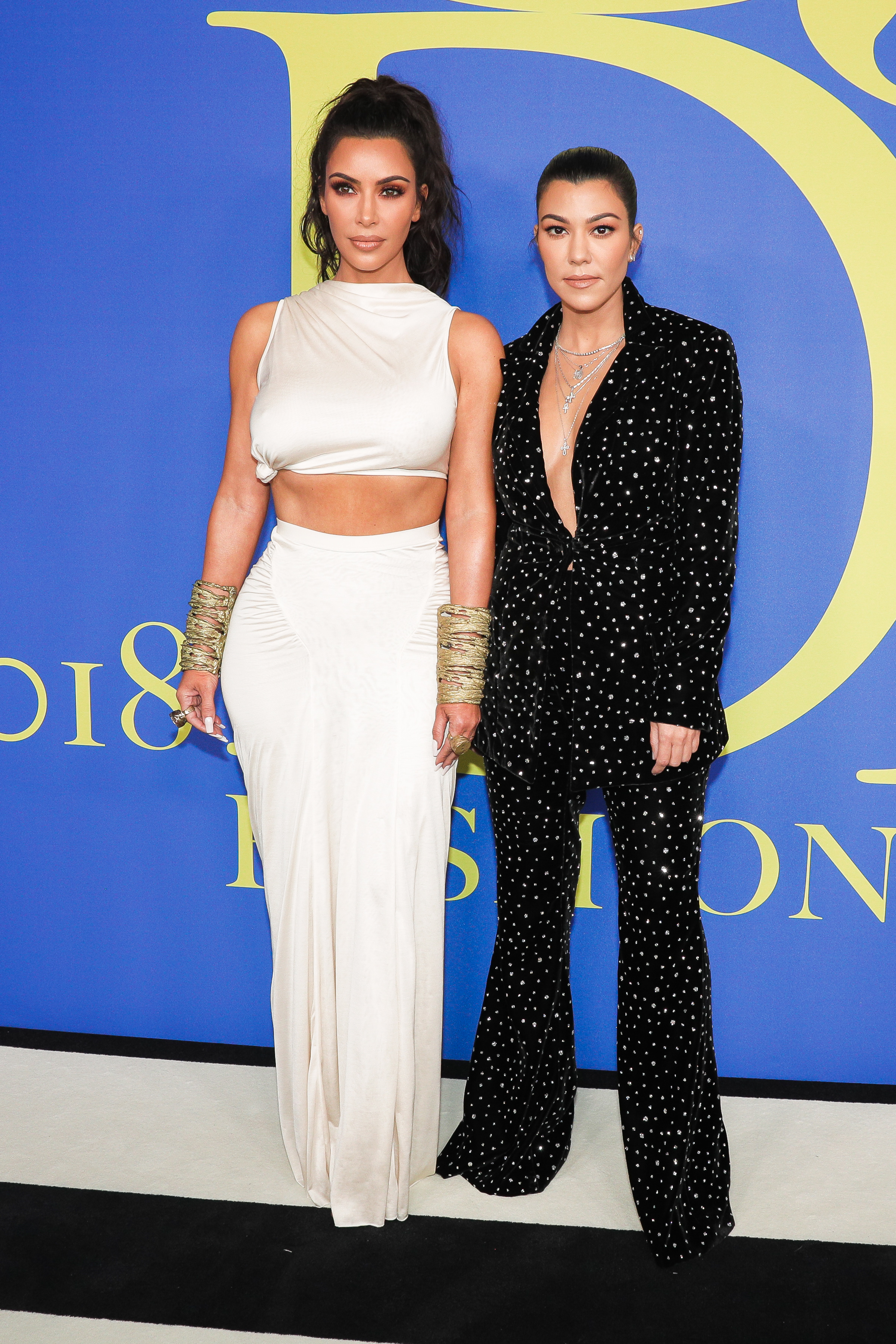  Kim Kardashian, Kourtney Kardashian 