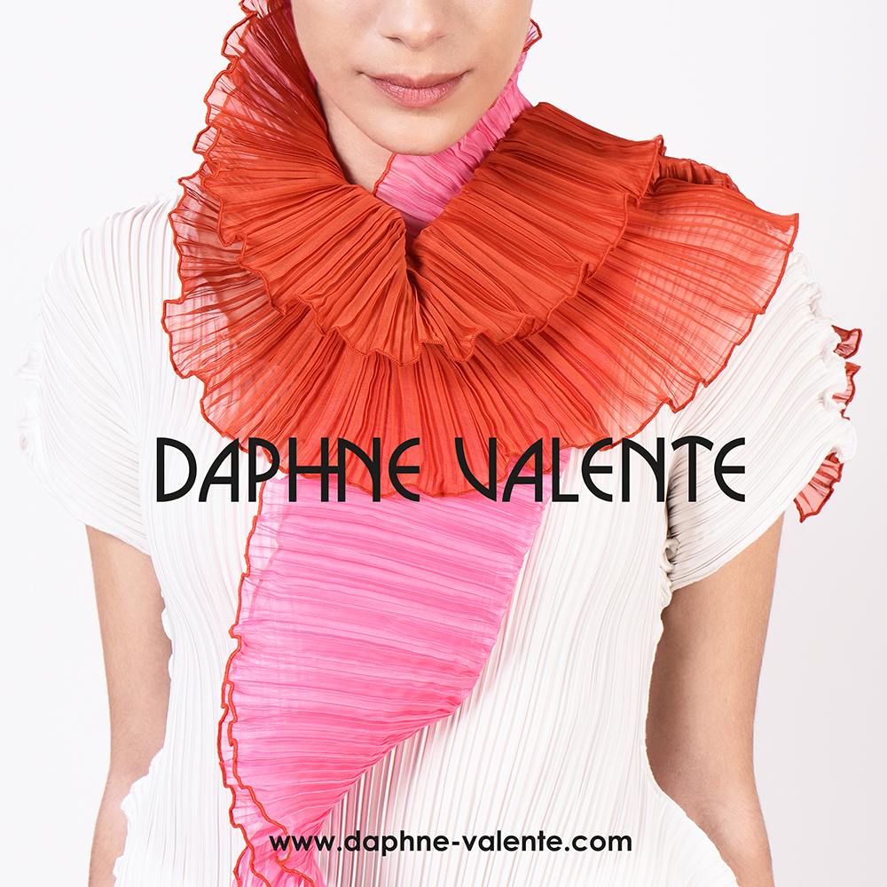 DAPHNE VALENTE SS 2019 -Two tone scarf .jpg