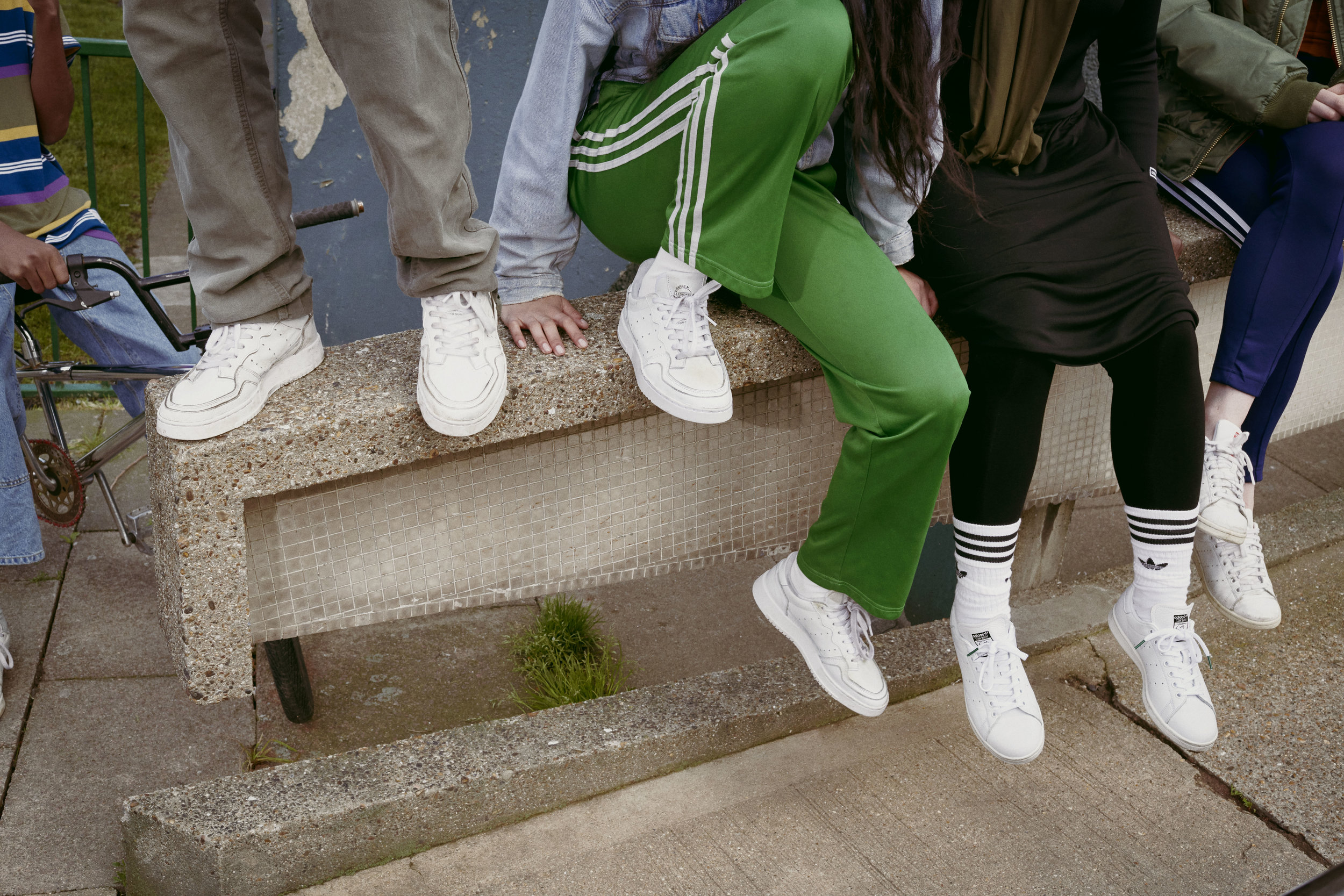 H σειρά Home of Classics της adidas Originals, με πρωταγωνιστή το Supercourt, τον απόλυτο star των court — Vicky's Style