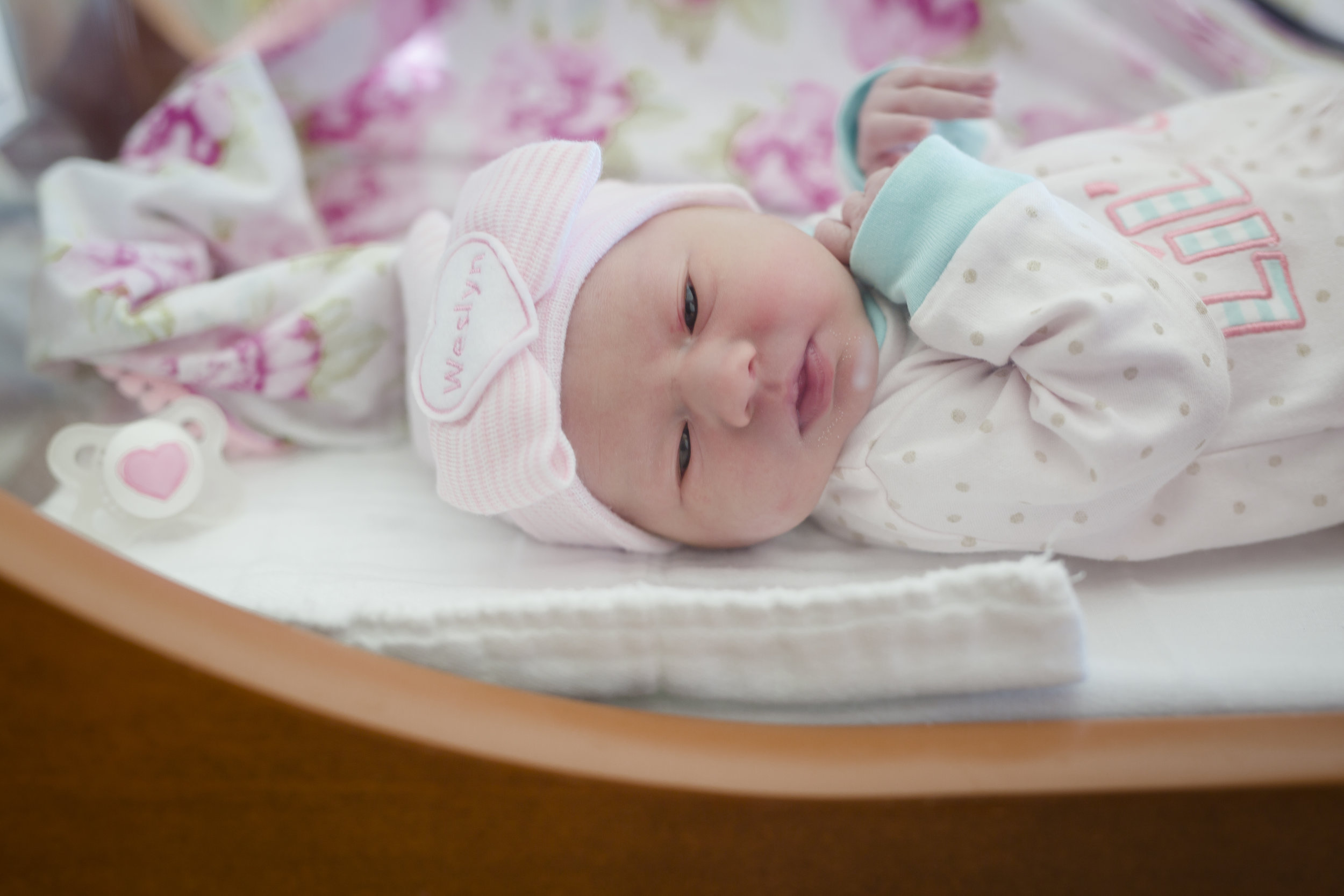 Weslyn Newborn Hospital 1_66.JPG