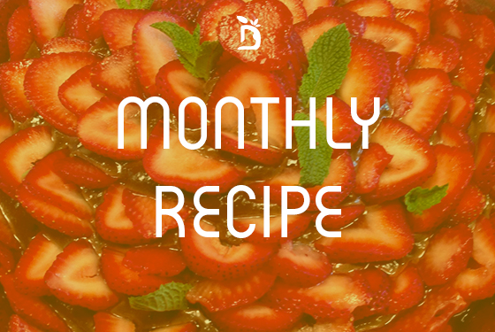 June Recipe: Raw Avocado-Chocolate Mousse with Strawberries. 