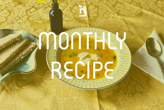 Delightful Butternut Apple Soup 