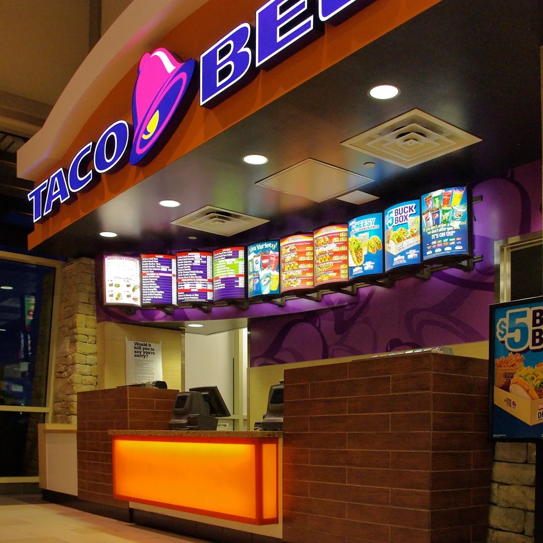 Taco Bell-5-Aurora Mall-5 crop.jpg