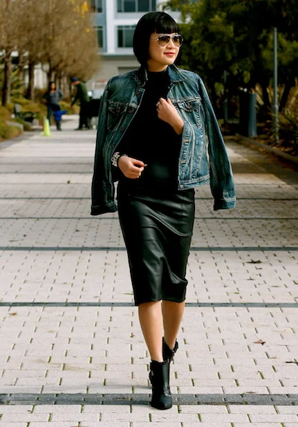 denim dress and leather jacket Stherfane Damasio | What now brown cow Boots @francosarto | dress @peppermayo | bag @senreve | jacket thrift find Fall fashion, street style, denim