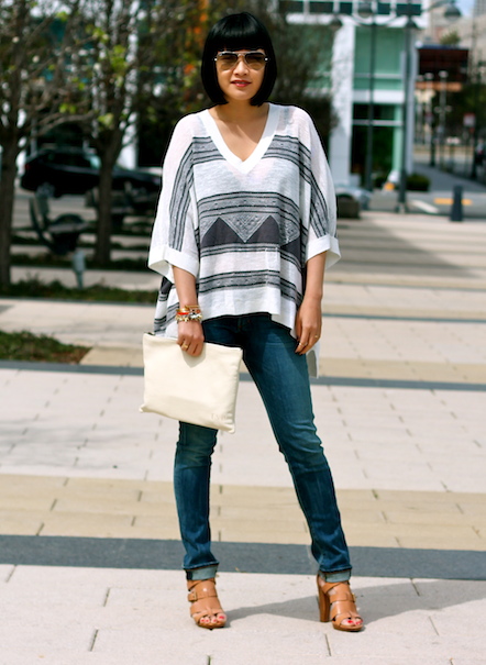 Club Monaco poncho, Citizens of Humanity jeans, Pour La Victoire shoes, Ray-Ban sunglasses, Mark and Graham bag