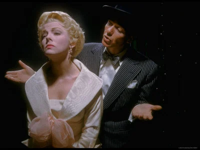 Vivian Blaine and Frank Sinatra in "Guys and Dolls"