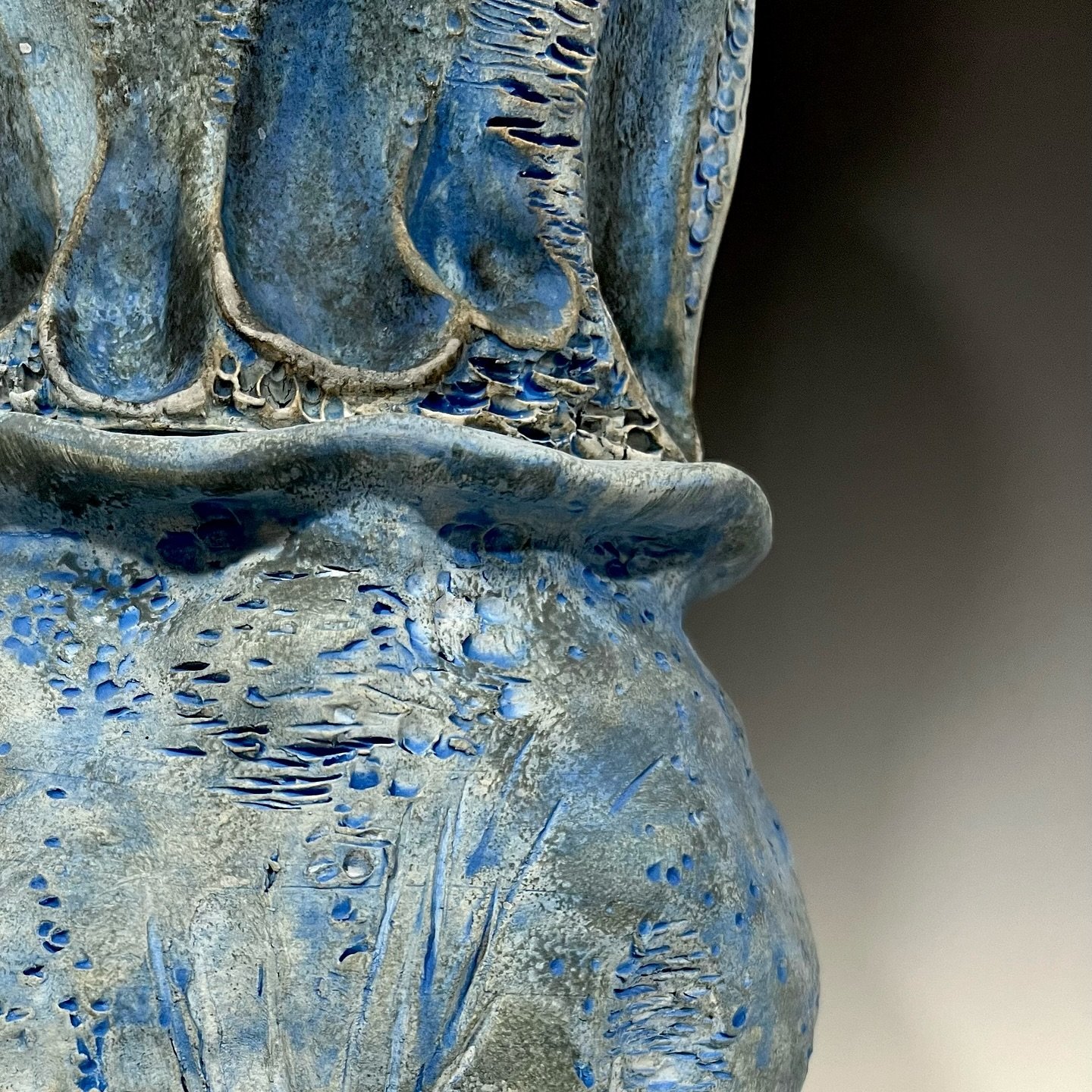 **Detail**

#surface #surfacedesign #clay #wheelthrown #pedestal #expressive #expressiveart #organic #texture #sculpture #figurativeart #figure #ceramics #ceramicsculpture #thrownandaltered #motherhood #sealife #organic #artistsoninstagram