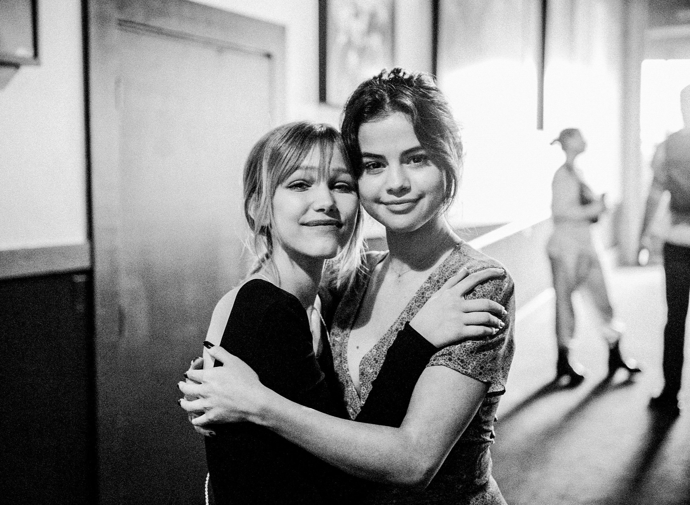 GRACE VANDERWAAL, SELENA GOMEZ (2018)