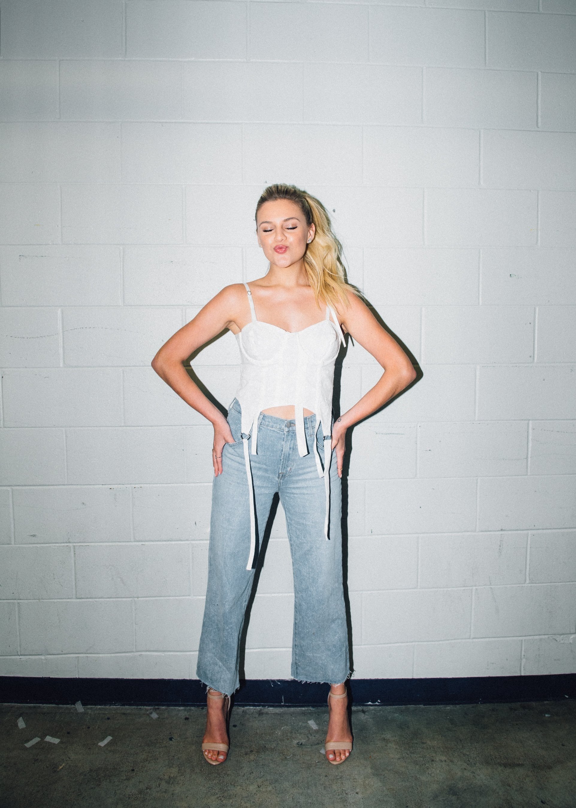 KELSEA BALLERINI (2019)