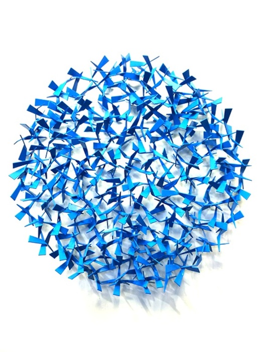 Matt Devine, Matt Devine-Billy Boy-2013 Acier et peinture en poudre Bleu-D91 × P15 cm © Matt Devine & Inception Gallery