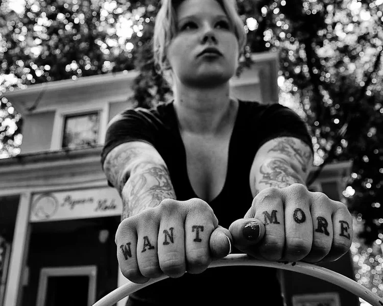 ® Mary Ellen Mark