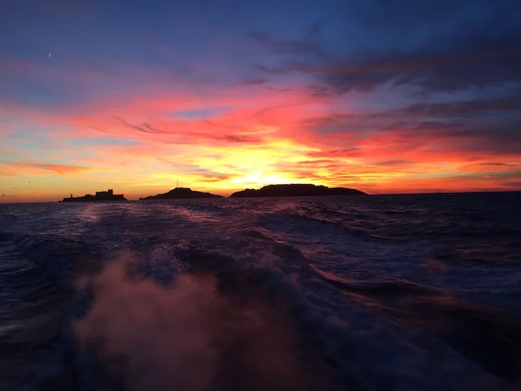 "Lendemains, guerres et larges", par Arnaud Maïsetti