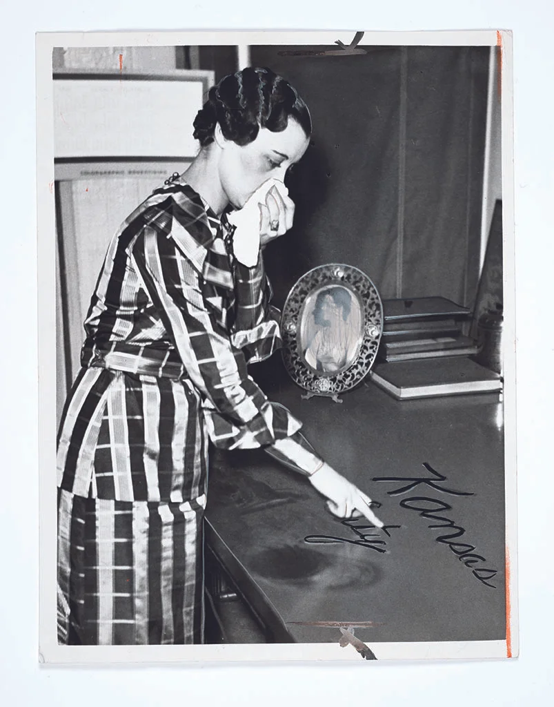 Ask the Dust !  Duchamp et Man Ray découvrent le surréalisme dans la poussière d'un loft new-yorkais