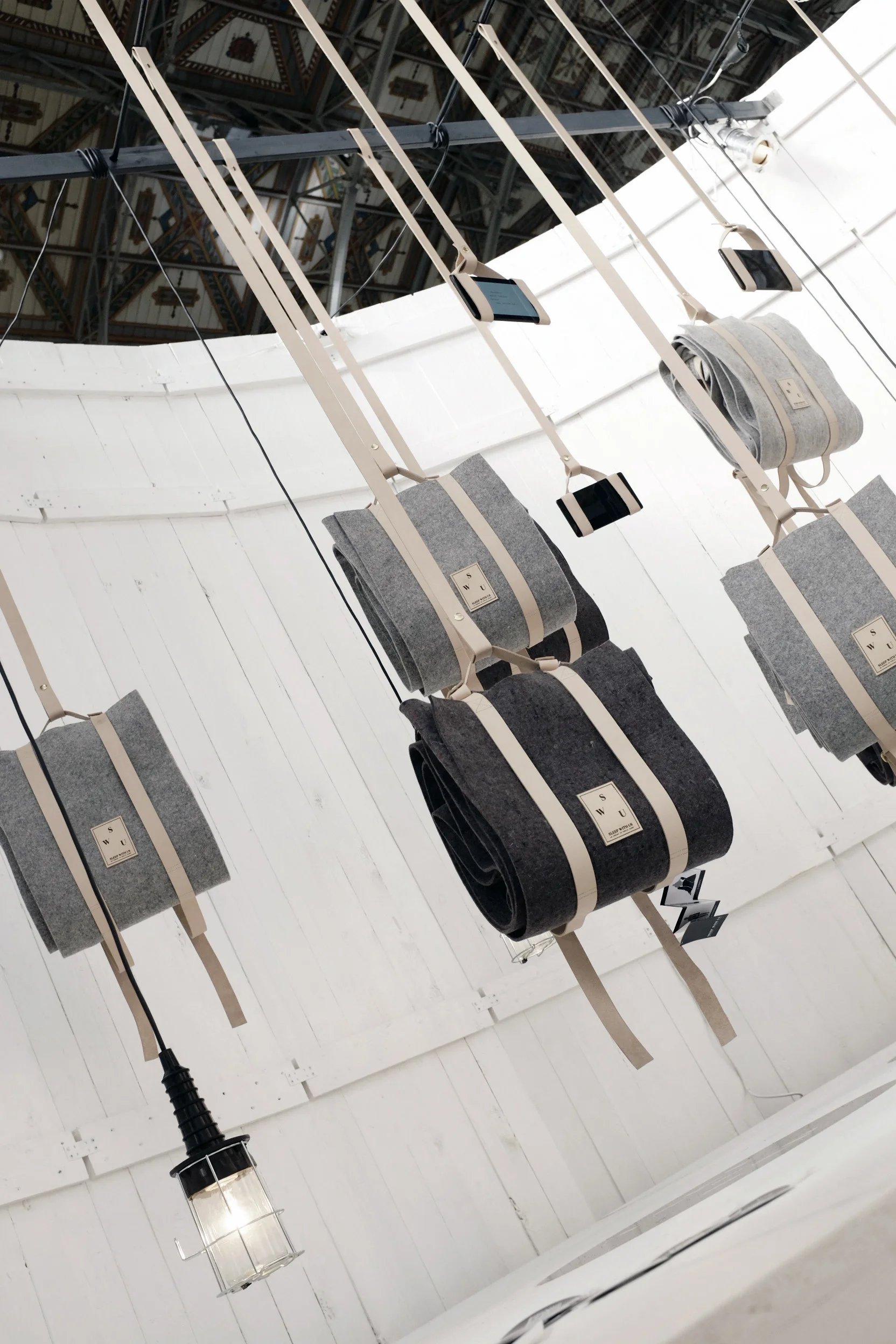 "Sleep With Us" : le droit de dormir où l'on veut, quand on veut