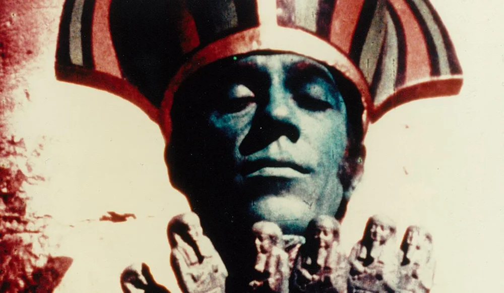 Kenneth Anger ouvre sa foire à l'occultisme à Los Angeles