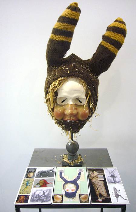 Patrick Van Caeckenbergh, Coiffe tricoter, 2008 © Galerie In Situ
