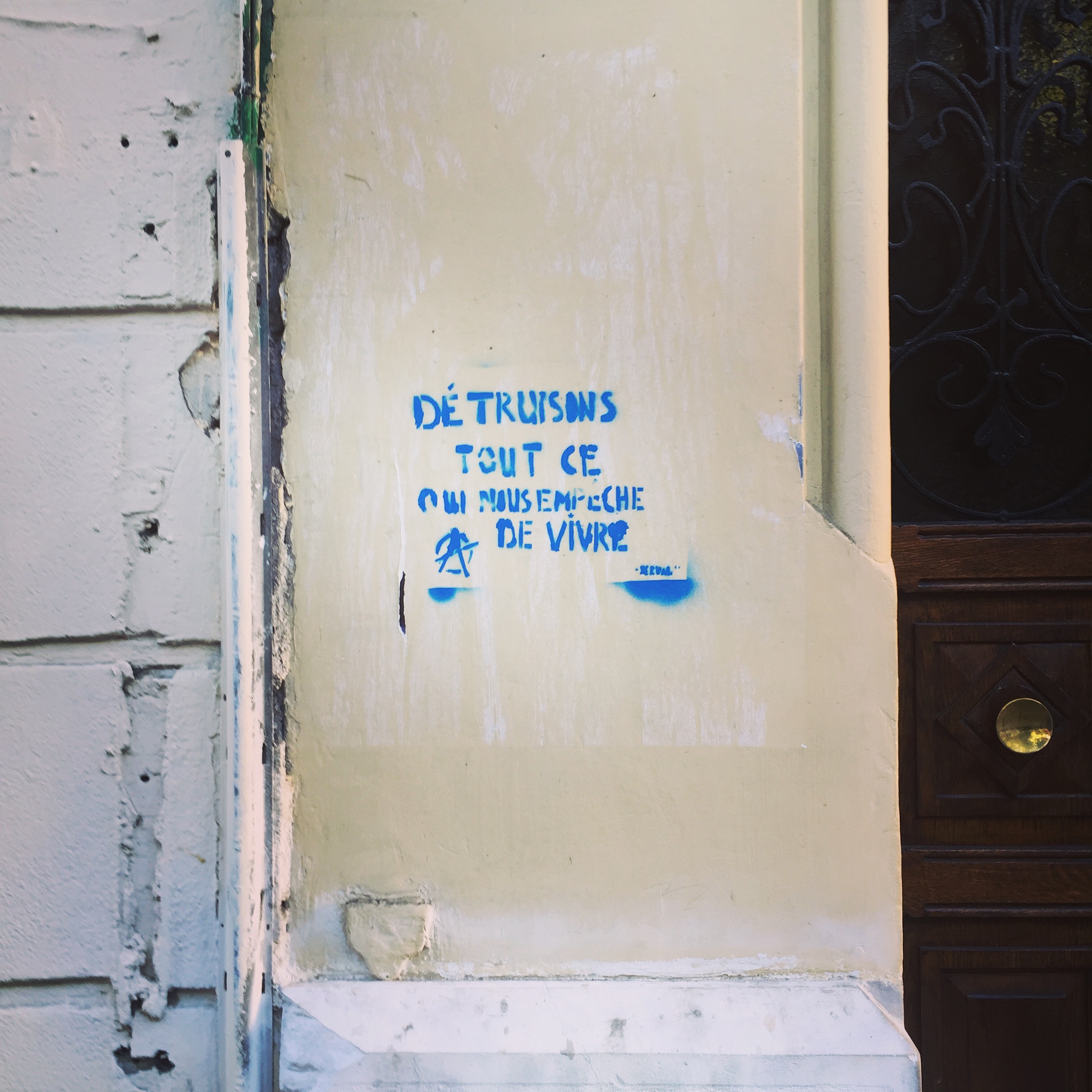 La Ville écrite | détruisons, par Arnaud Maïsetti