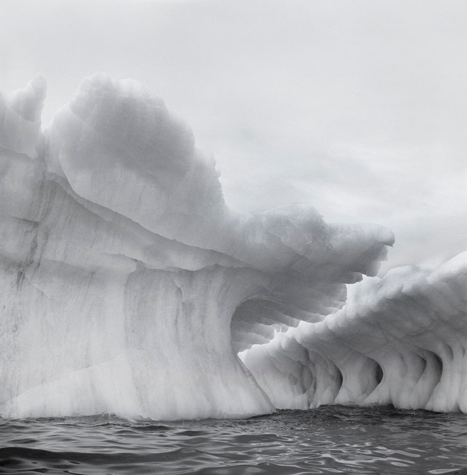 lynn-davis-iceberg-galerie-karsten-greve_large.jpg