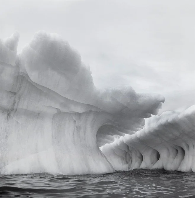 lynn-davis-iceberg-galerie-karsten-greve_large.jpg