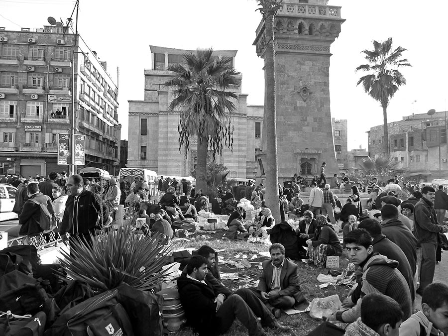 L’odeur du gasoil à la frontière syrienne (3/6), par Sébastien Ménard