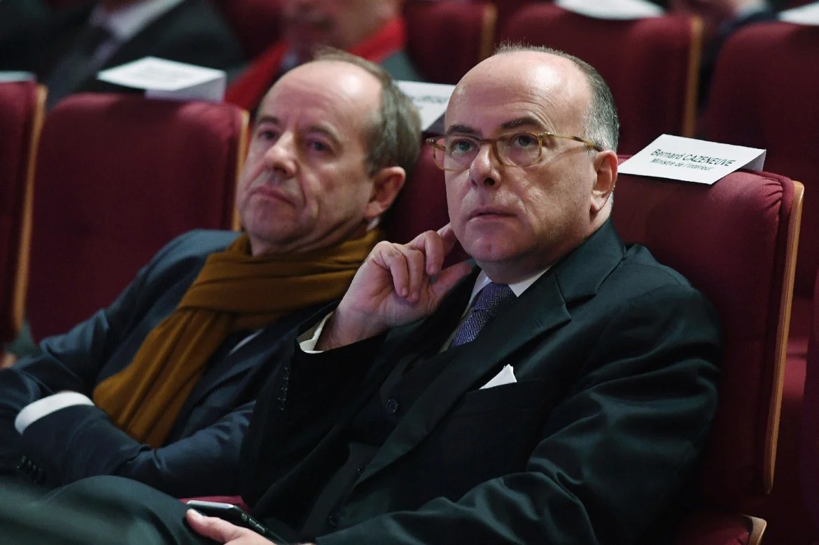 L'Autre Quotidien a essayé de faire valoir son droit à s’opposer à ce que ses empreintes digitales soient versées au fichier TES : on vous raconte