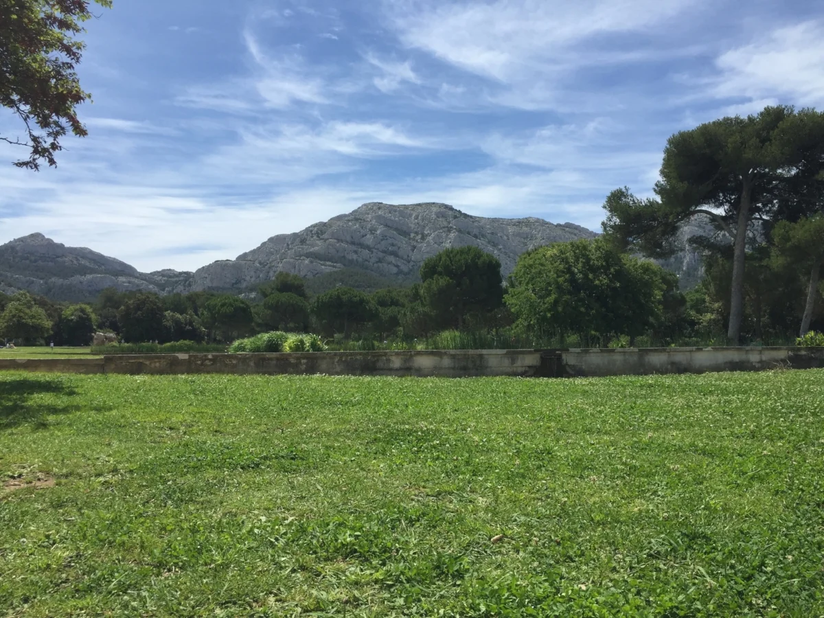 On sait le dehors hostile, et les foules déchaînées, par arnaud maïsetti