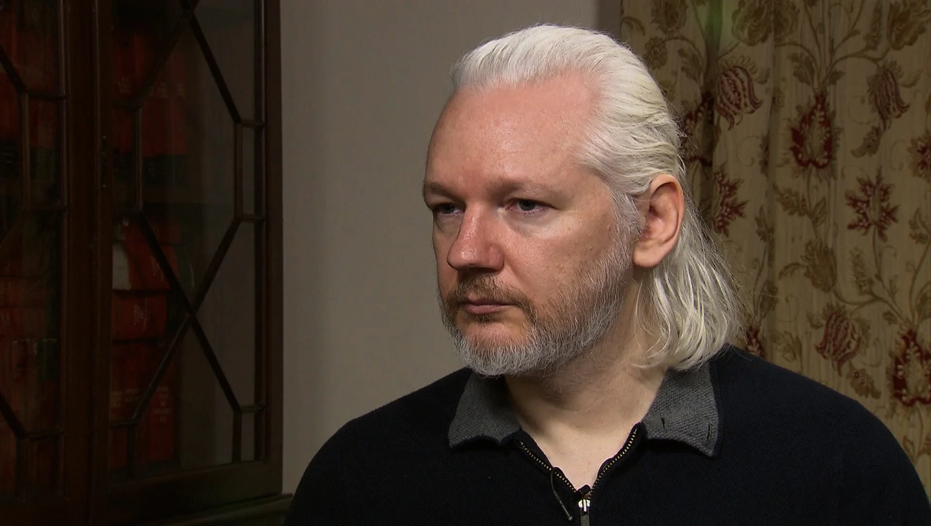 Pagina 12 interviewe Julian Assange avant les élections en Équateur qui décideront de son sort