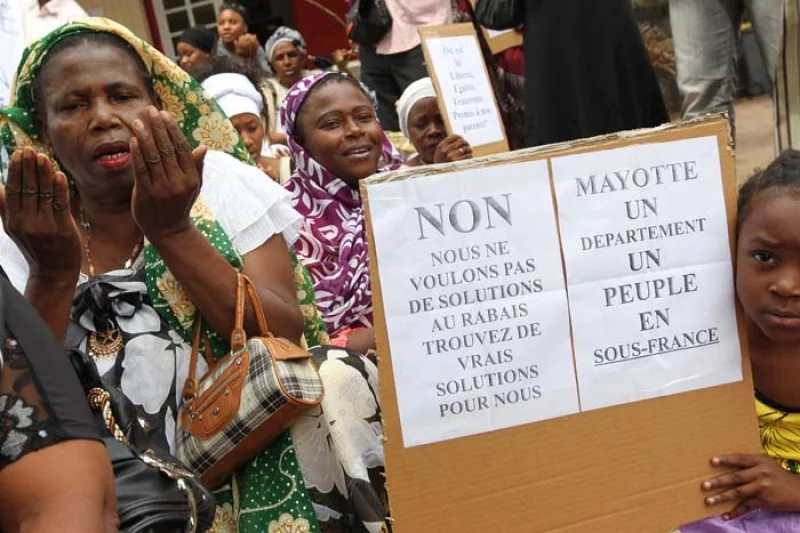 Mayotte : le laboratoire d’un état d’exception permanent, par Alain Naze