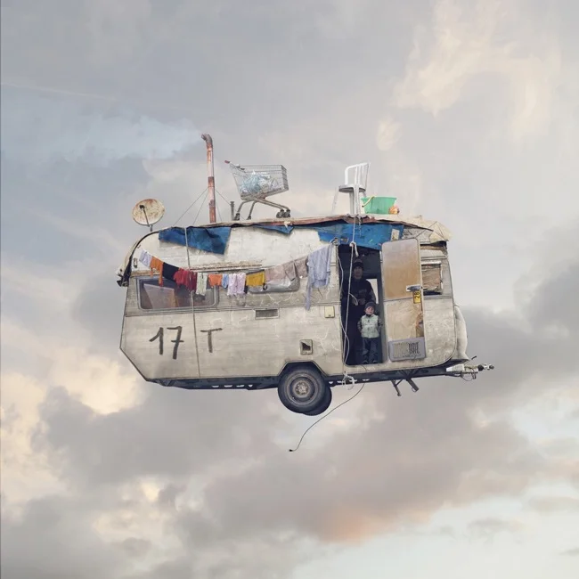 Laurent Chéhère offre un ciel à Ménilmontant