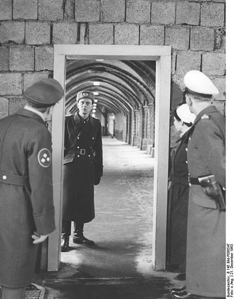 L'Est intérieur de Karsten Dümmel