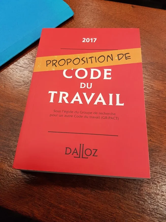 Des juristes proposent d’inclure le droit du chômage dans le Code du travail