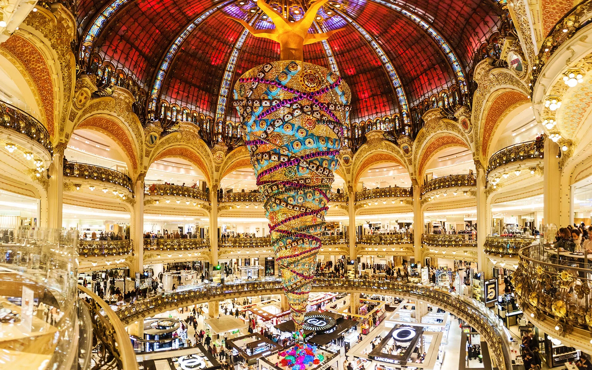Décor Lafayette : épater les Galeries en géographie urbaine 