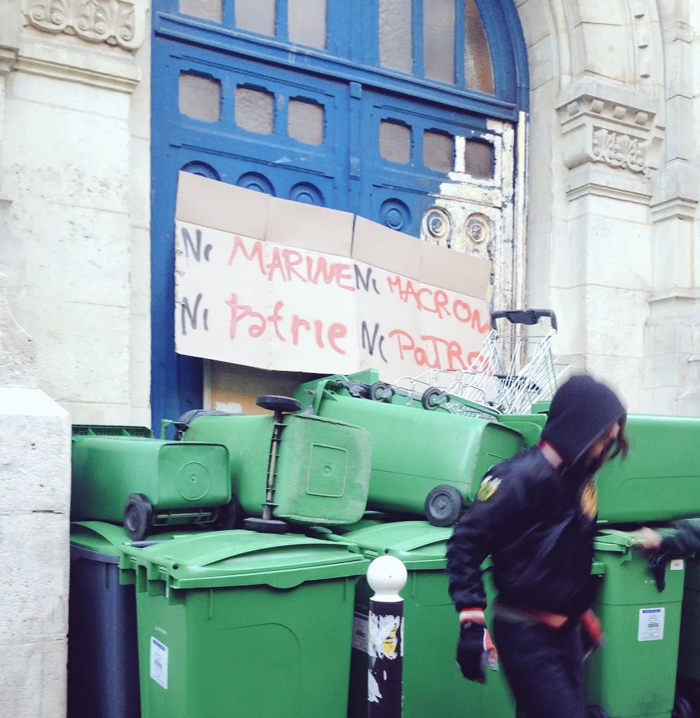 Face au chantage : à propos du 7 mai 2017, par Dimitris Alexakis