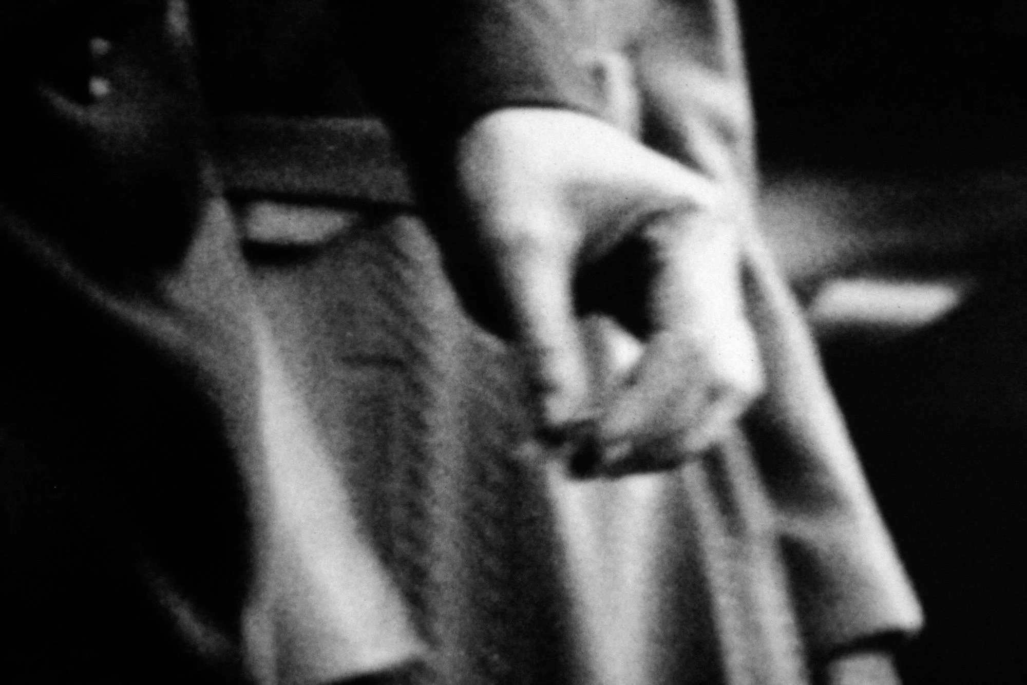 Philip LePage entretient une distance certaine avec le monde 