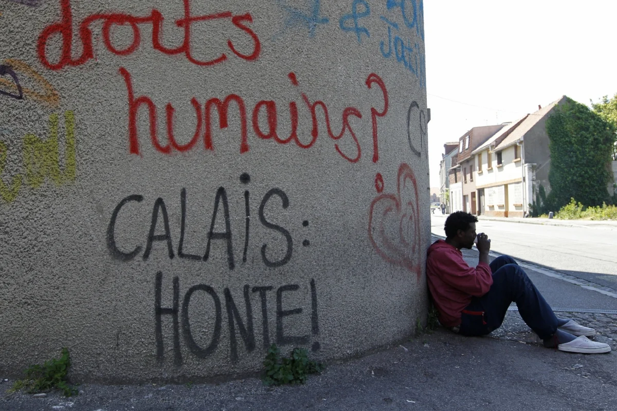 migrantscalais.jpg