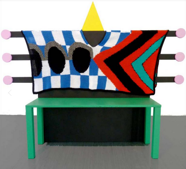 Karina Bisch : des tableaux vivants qui interrogent la confusion entre art et artisanat