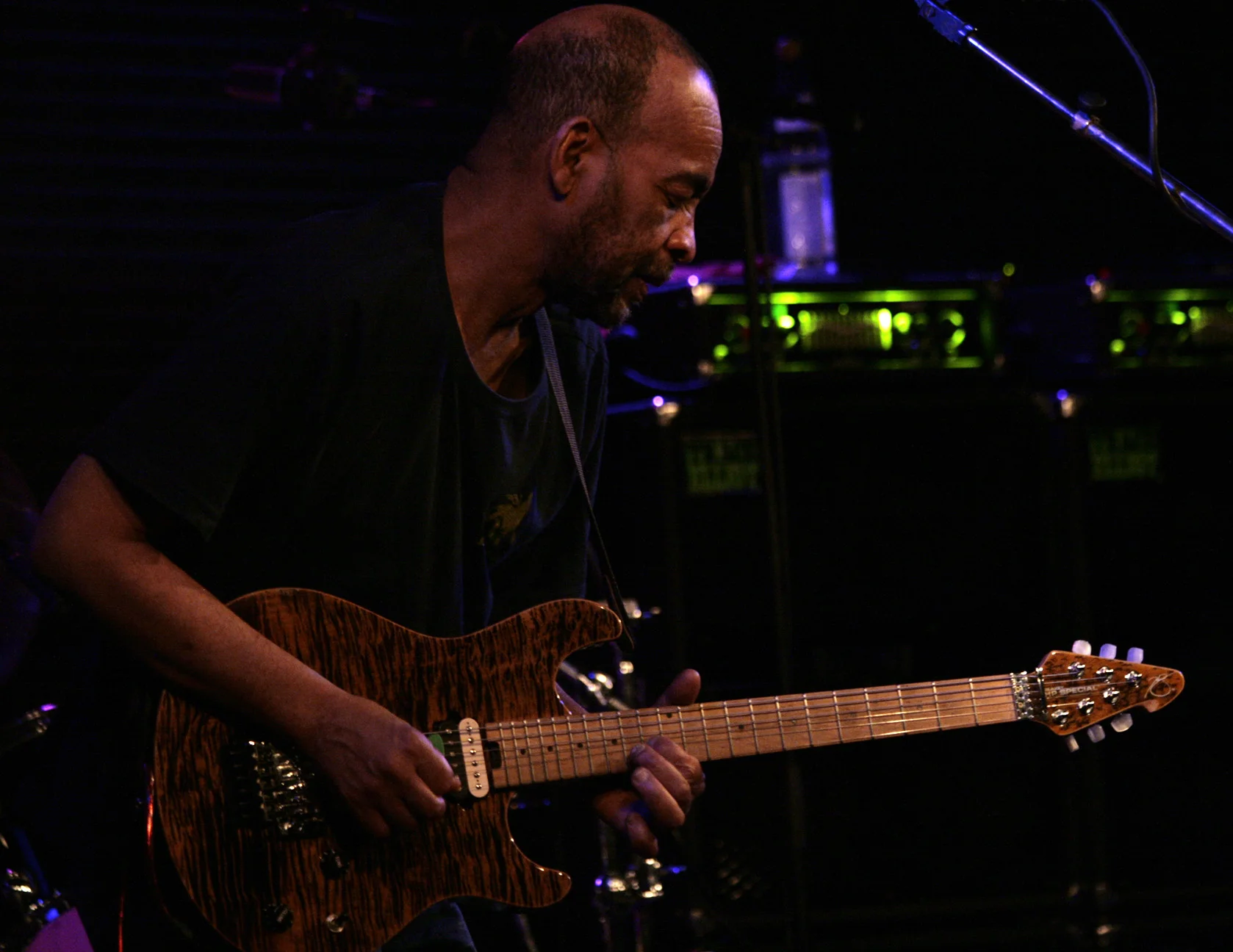Little Axe envoie un drôle de London Blues griffé Chicago