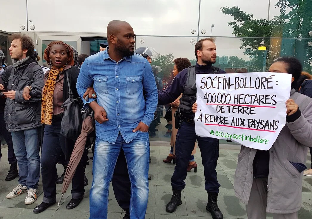 Marcus, condamné à six mois de prison ferme pour avoir manifesté pacifiquement contre Bolloré