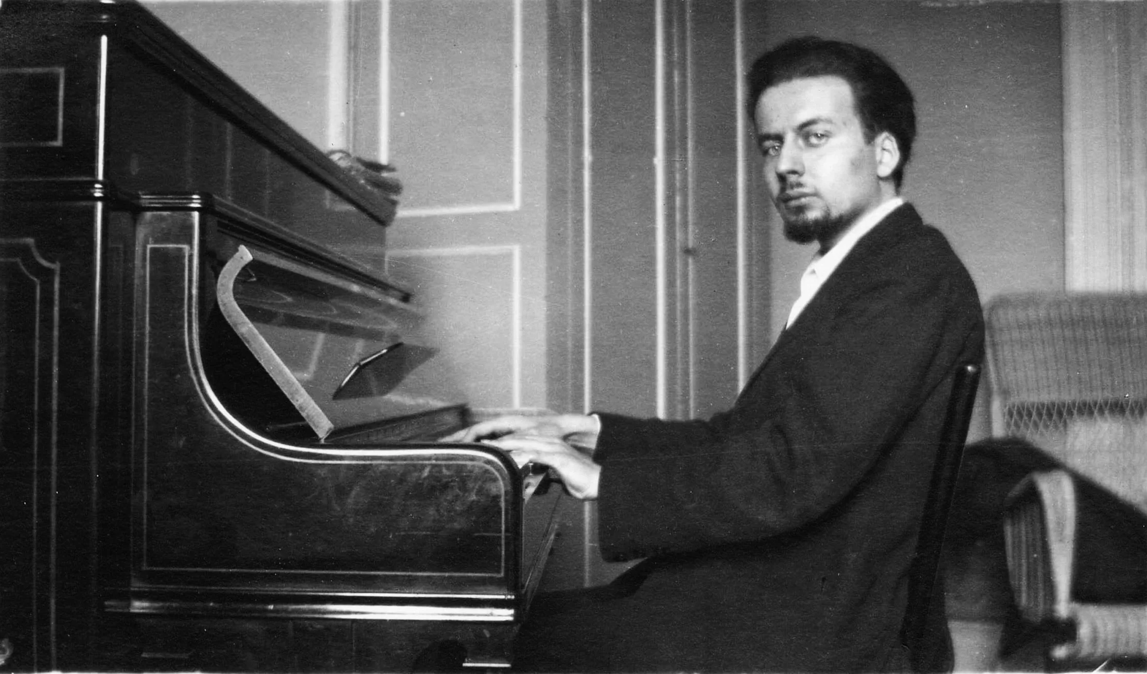 Comment le compositeur Giacinto Scelsi a suspendu le temps musical