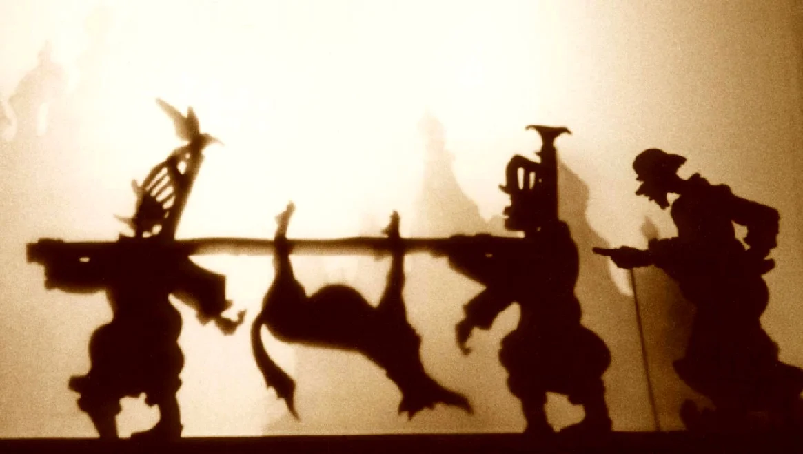 La généalogie en théâtre d'ombres